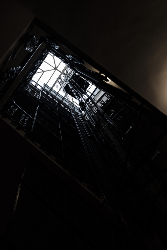shaft elevator shot from AscensorExpert - Reparare, Modernizare si Intretinere Ascensor